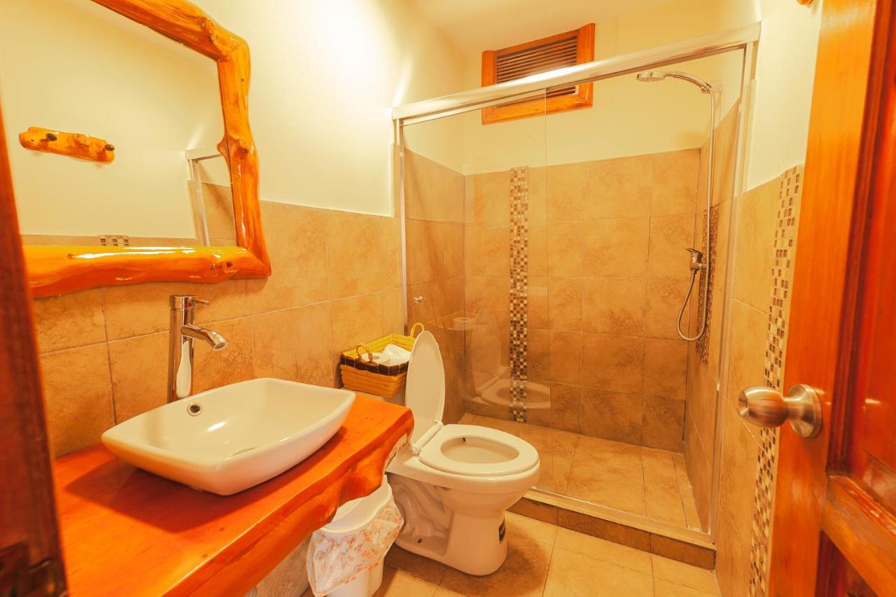 Los Ponchos Inn Apartasuite Otavalo Eksteriør bilde