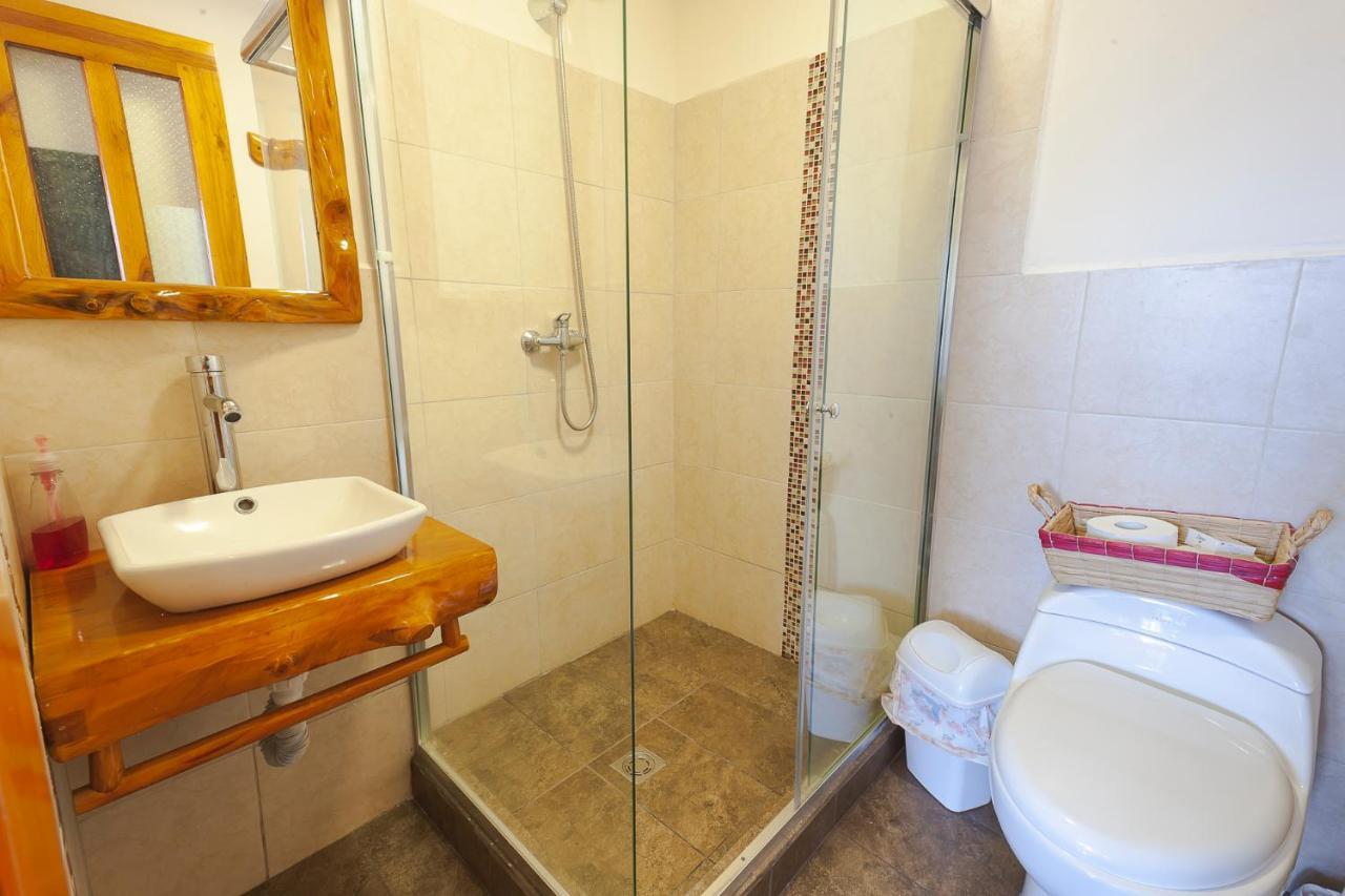 Los Ponchos Inn Apartasuite Otavalo Eksteriør bilde