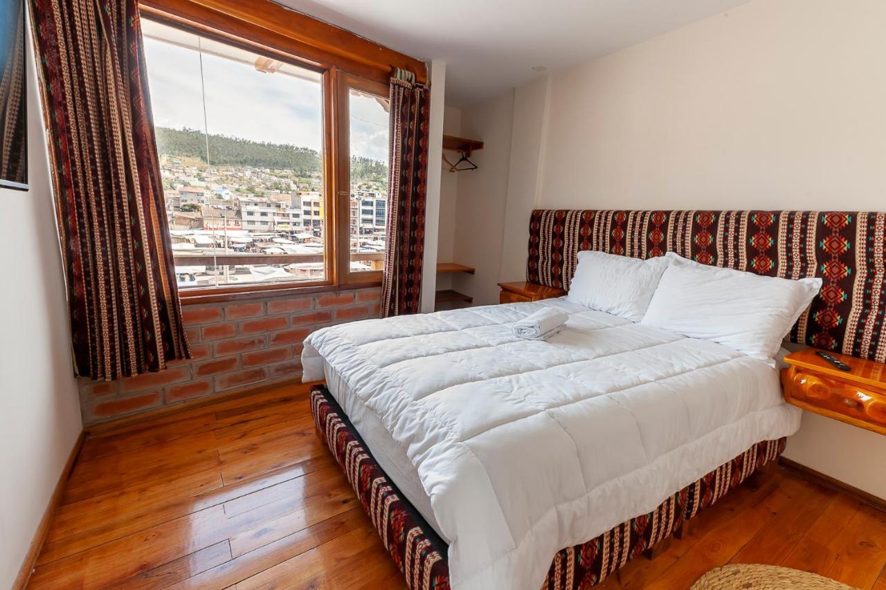 Los Ponchos Inn Apartasuite Otavalo Eksteriør bilde
